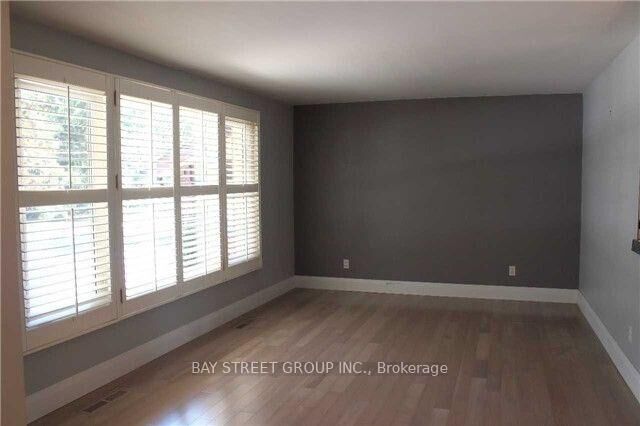 Property Photo:  308 Maple Street  ON L3Y 3K4 