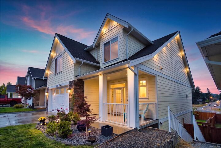 Property Photo: 2044 Mountain Vista Dr BC V9T 0L4