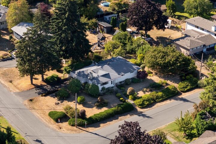 Property Photo:  6224 Robin Way  BC V8Z 5X8 