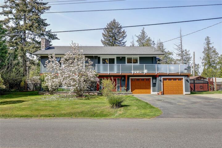 853 Glenhale Cres — photo 1