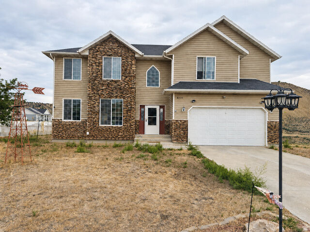 Property Photo:  4231 W 650 N  UT 84078 