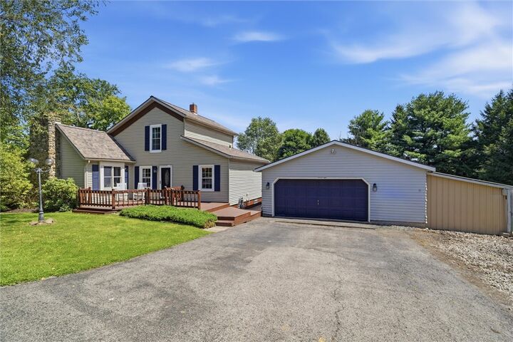 Property Photo:  114 Grant St  PA 16125 