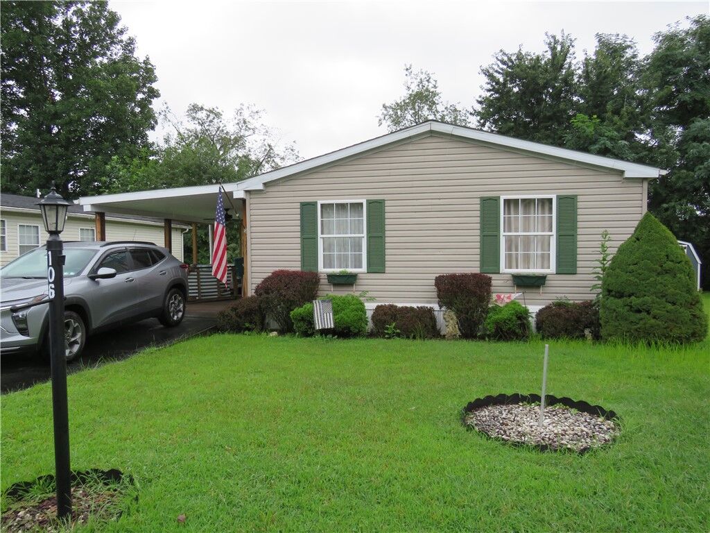 Property Photo:  106 Reagan Rd  PA 15666 