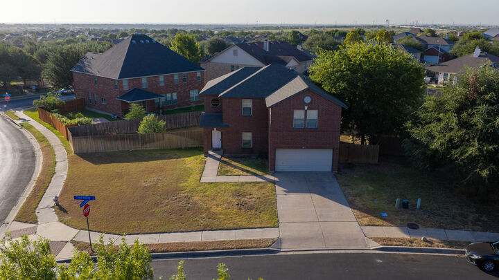 Property Photo:  801 Cisco Valley Cove  TX 78664 