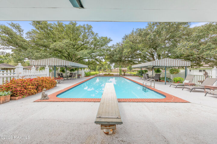 Property Photo: 415 Youngsville Highway LA 70508