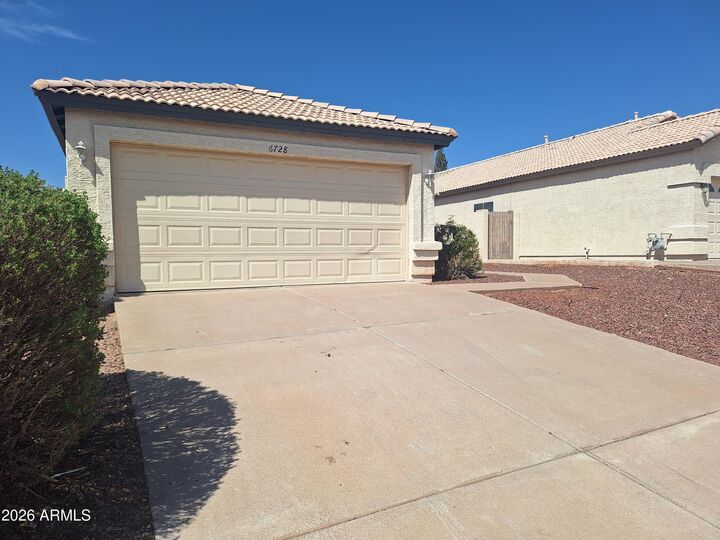 Property Photo:  6728 E Melrose Street  AZ 85215 