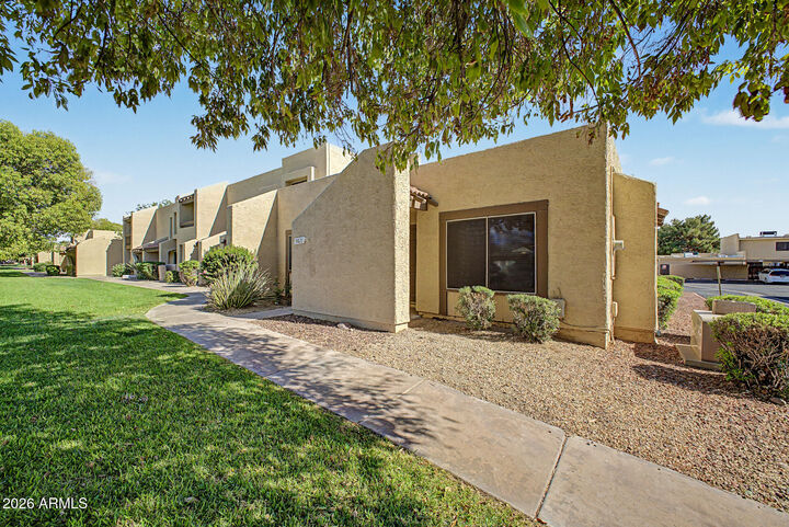 Property Photo: 5821 W Acoma Drive AZ 85306