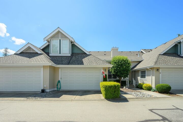 16995 64 Avenue 49 — photo 1