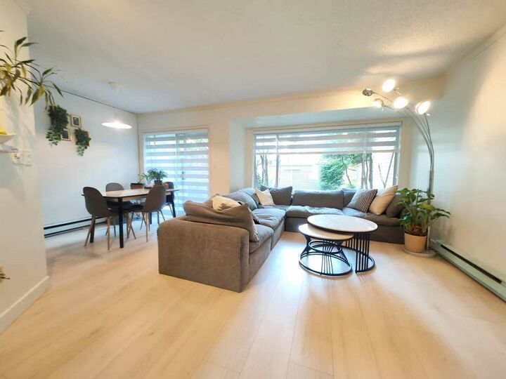 Property Photo: 7400 Minoru Boulevard 52 BC V6Y 3J5