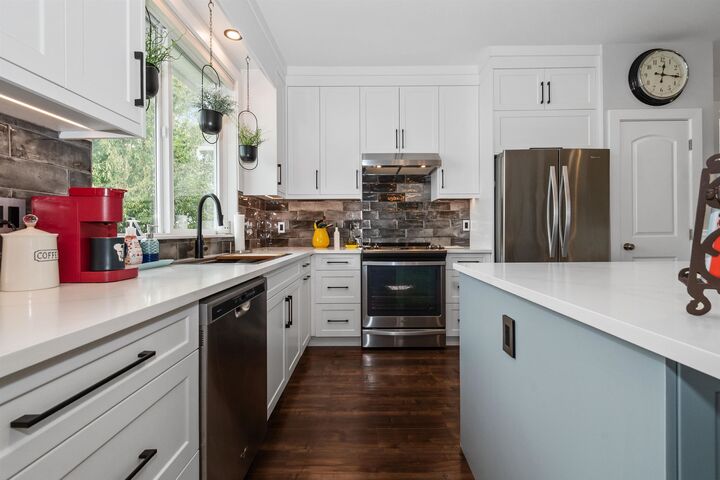 Property Photo:  47045 Sylvan Drive 2  BC V2R 0X6 