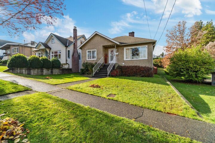 Property Photo: 523 Kelly Street BC V3L 3V1