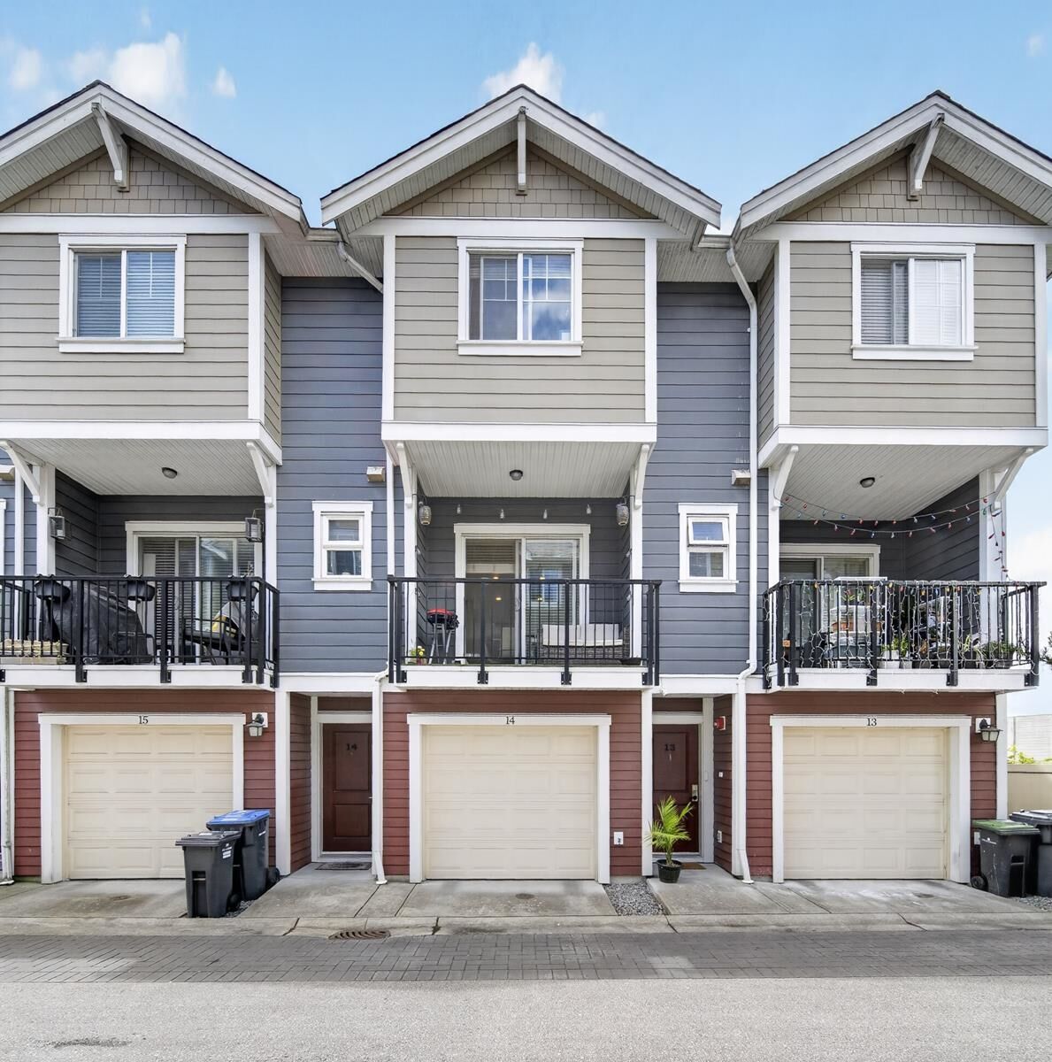 Property Photo:  1111 Ewen Avenue 14  BC V3M 5E3 