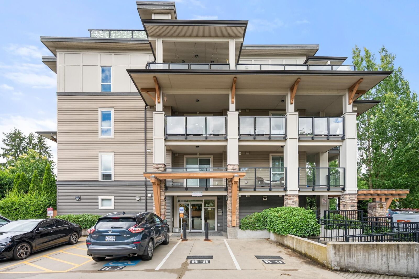 Property Photo: 12409 Harris Road 108 BC V3Y 0E7