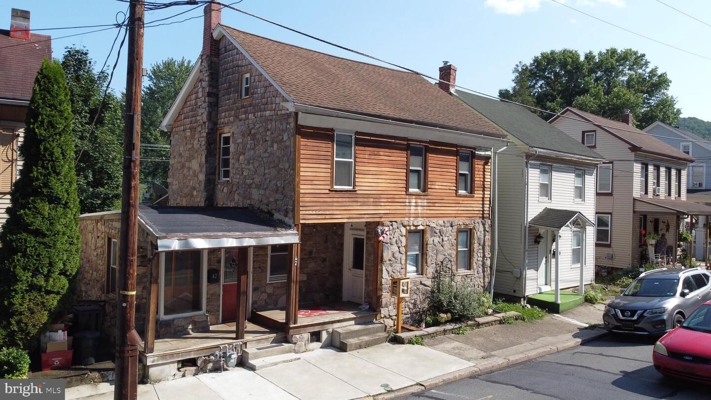 Property Photo:  42 E Wyomissing Avenue  PA 19540 