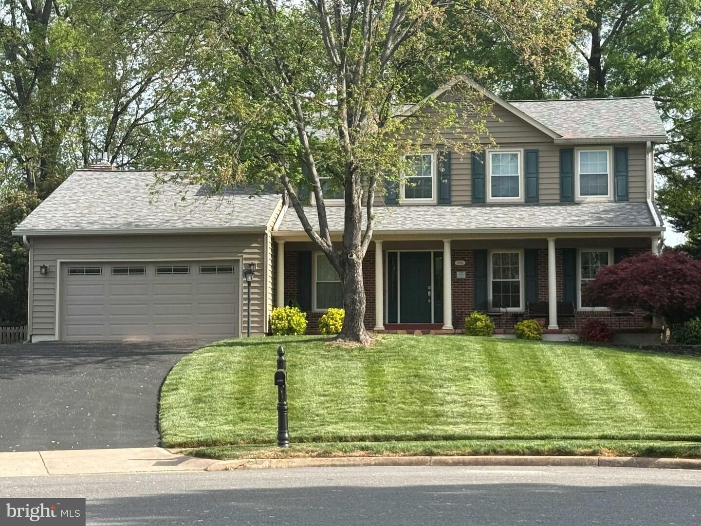 Property Photo:  13104 Coralberry Drive  VA 22033 