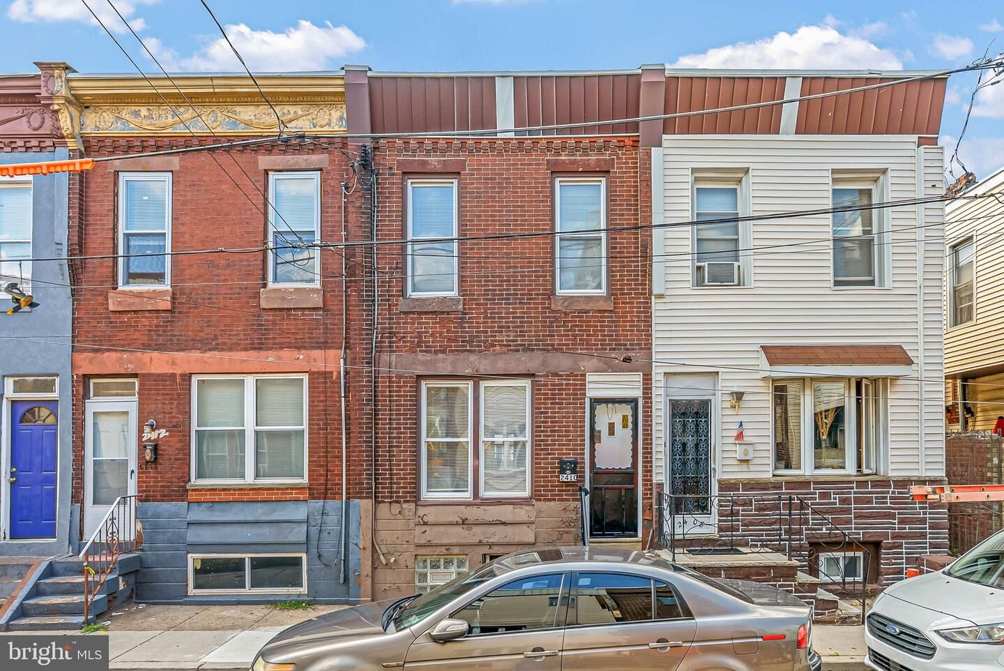 Property Photo: 2410 S Reese Street PA 19148