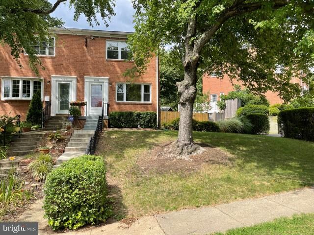 Property Photo:  4221 Vermont Avenue  VA 22304 