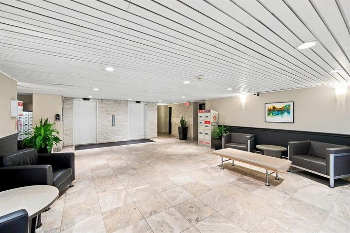 Property Photo:  15 Kennedy Street  MB R3C 3X5 