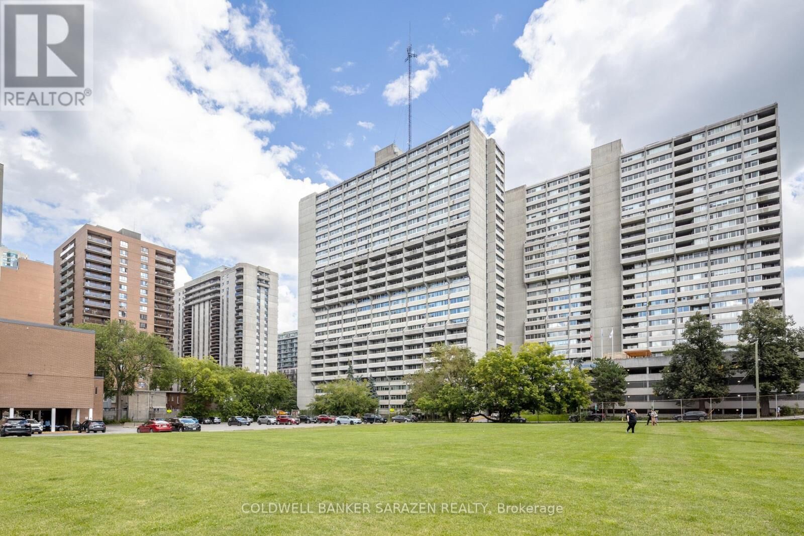 Property Photo:  500 West Laurier Avenue West 2706  ON K1R 5E1 