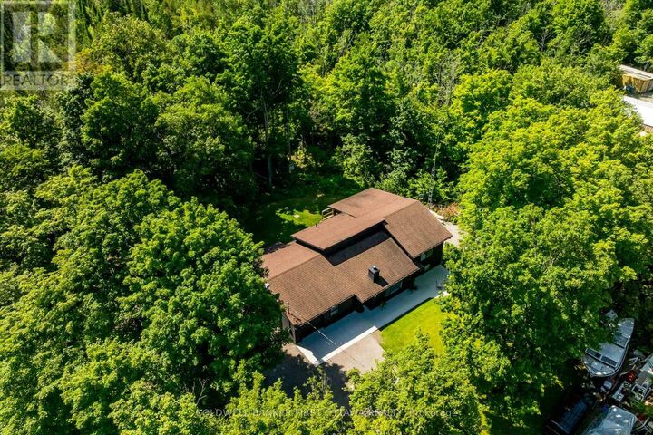 Property Photo: 6779 Roger Stevens Drive ON K7A 4S6