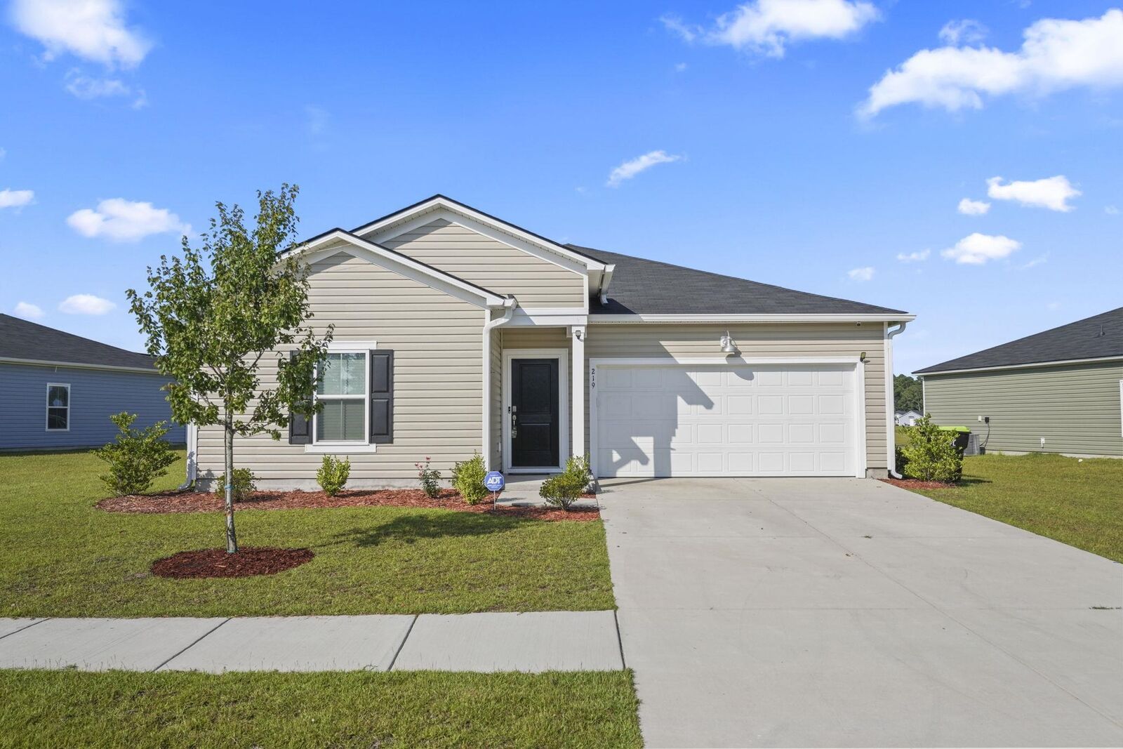 Property Photo:  219 Warner Crossing Way  SC 29569 