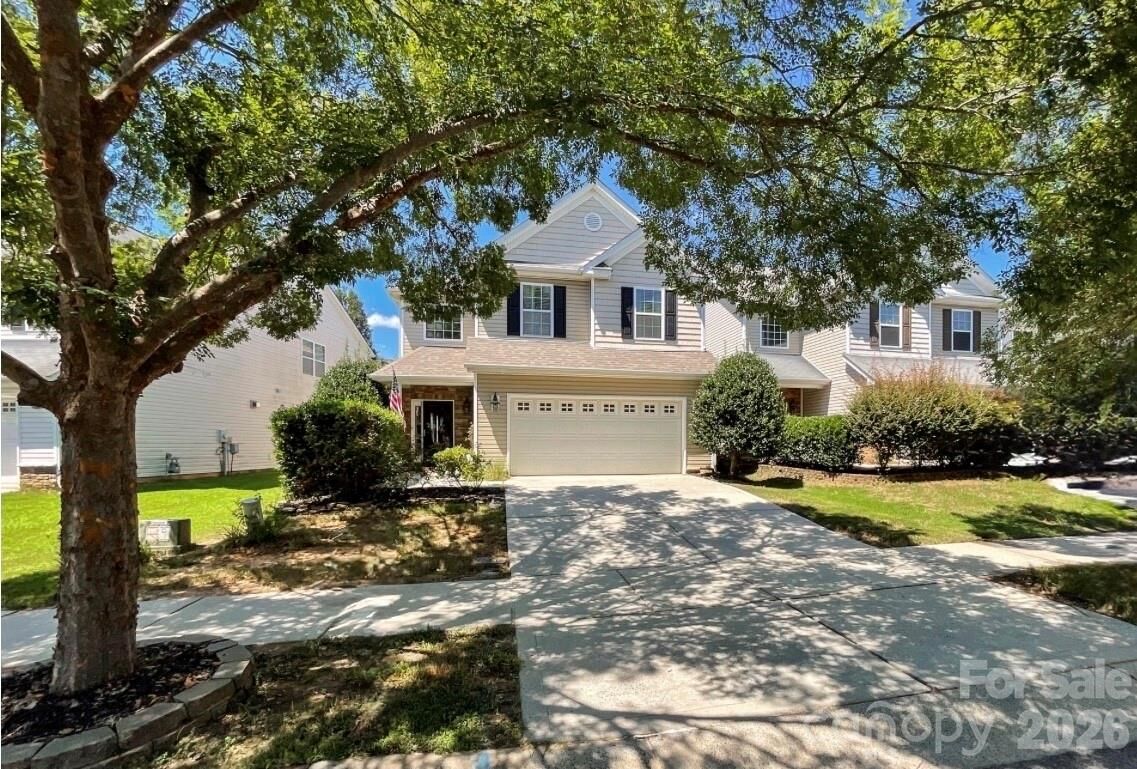 Property Photo: 1033 Mountain Laurel Court NC 28104