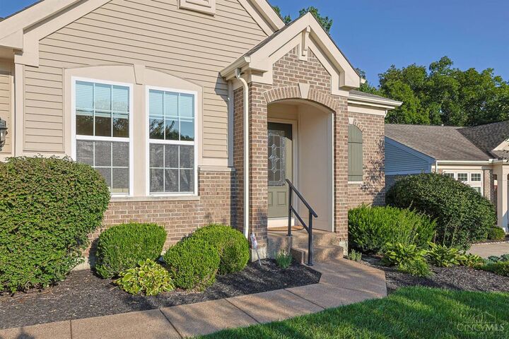 Property Photo: 3641 Highland Green OH 45245