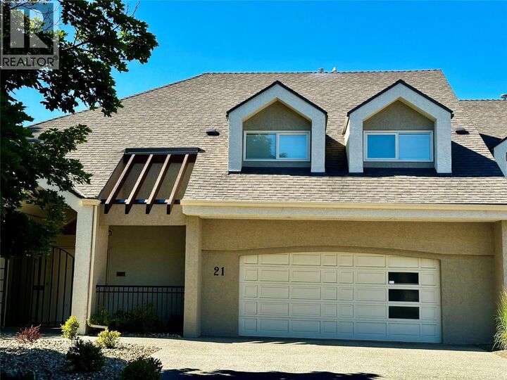 Property Photo: 880 Christina Place 21 BC V1V 1S4