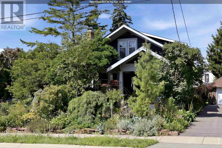 9 Coulson Ave — photo 1