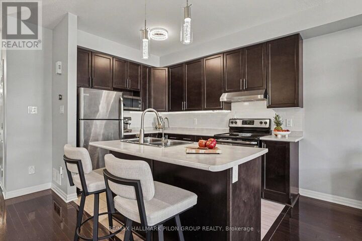 Property Photo: 673 Spring Valley Drive ON K1W 0C7