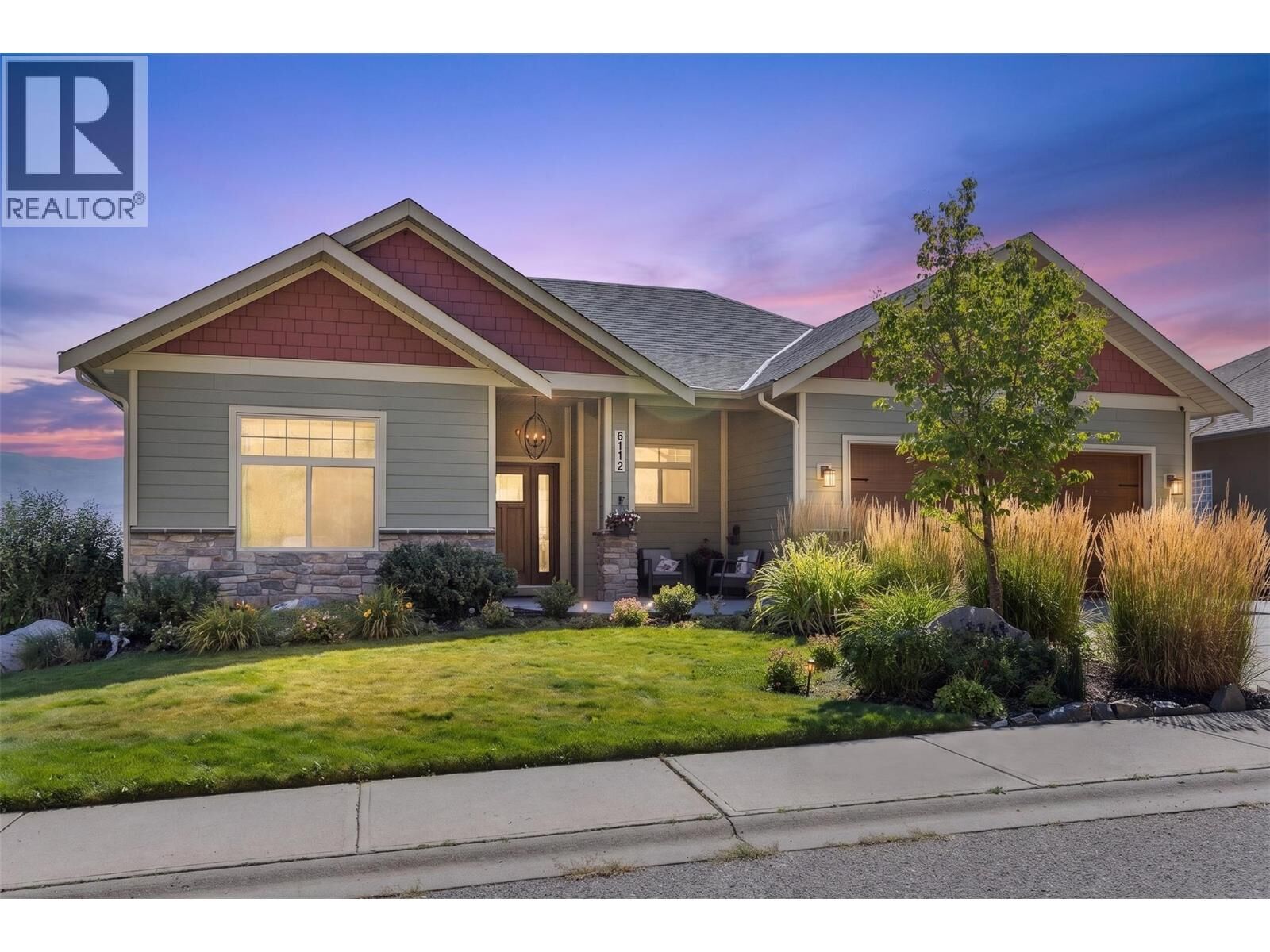 Property Photo: 6112 Seymoure Avenue BC V0H 1X4