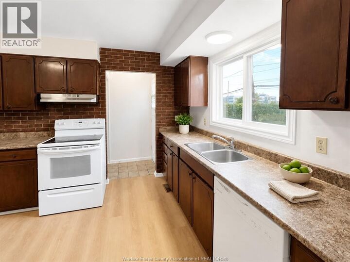 Property Photo: 3961 Lennon Court ON N9G 2E4