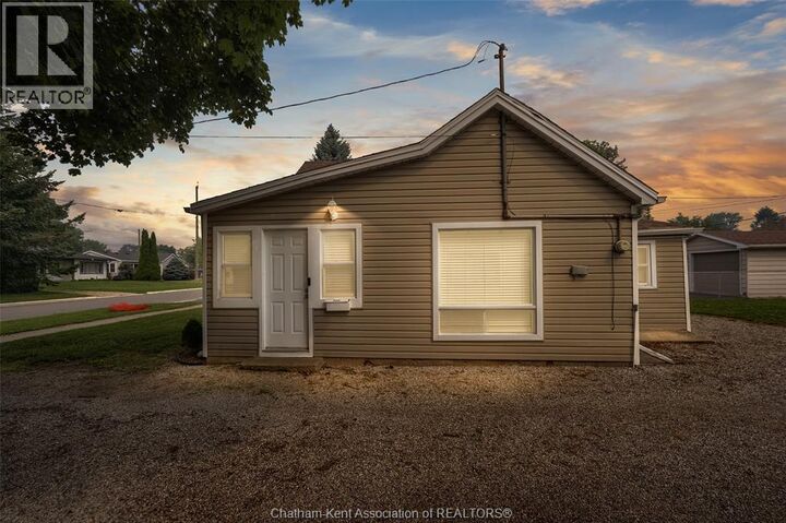 Property Photo: 133 Woods Street ON N7L 3P9