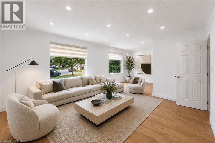 Property Photo: 58 Tupper Crescent ON N2B 2X9