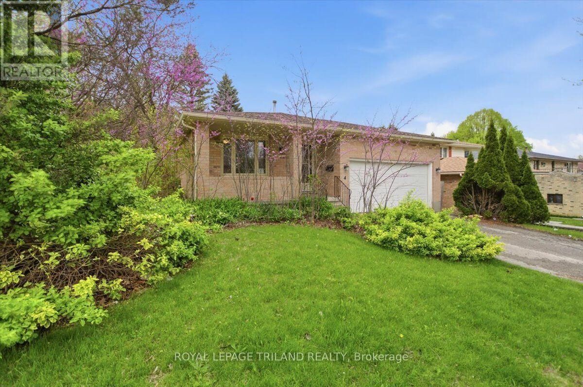Property Photo: 4 Chepstow Gate 1 ON N6G 3S7