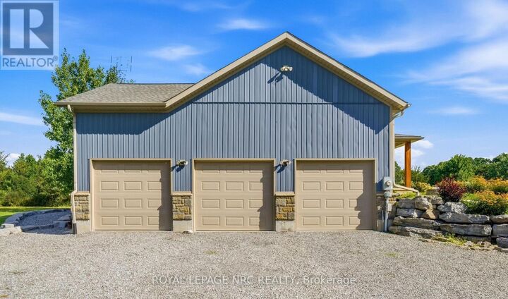Property Photo:  50480 Phillips Road  ON L0S 1V0 