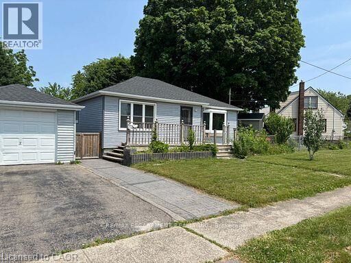 Property Photo: 5648 Royal Manor Drive ON L2G 1E8