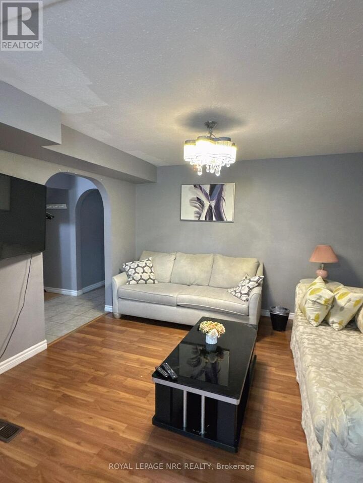 Property Photo:  4148 Victoria Avenue  ON L2E 4B4 
