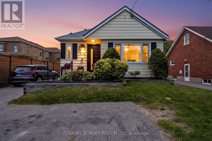 Property Photo: 816 North Simcoe Street North ON L1G 4V8