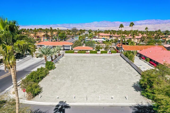 Property Photo:  79030 Bermuda Dunes Drive  CA 92203 