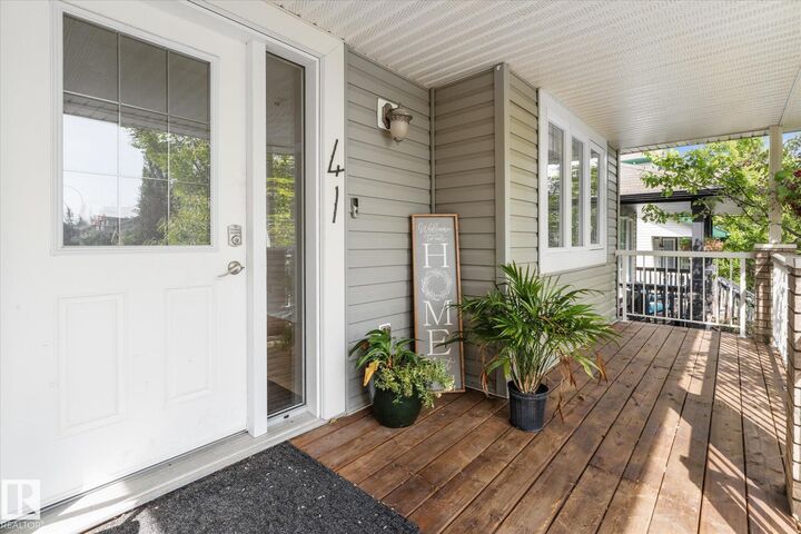 Property Photo: 41 Spruce Village Dr AB T7X 0H1