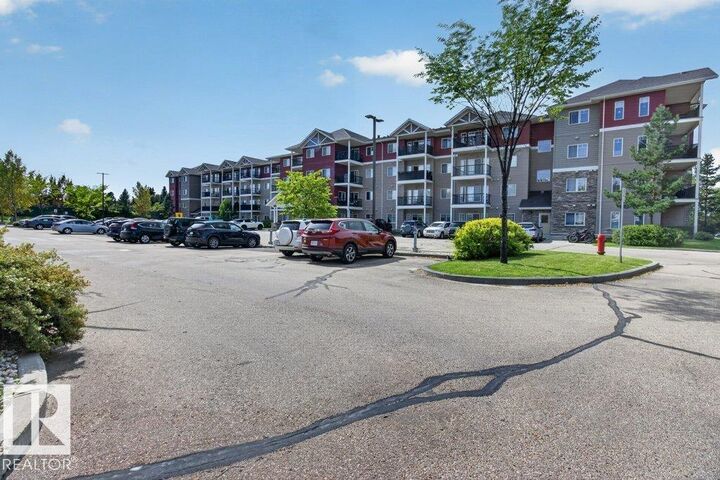 Property Photo:  271 Charlotte Way 102  AB T8H 0N9 