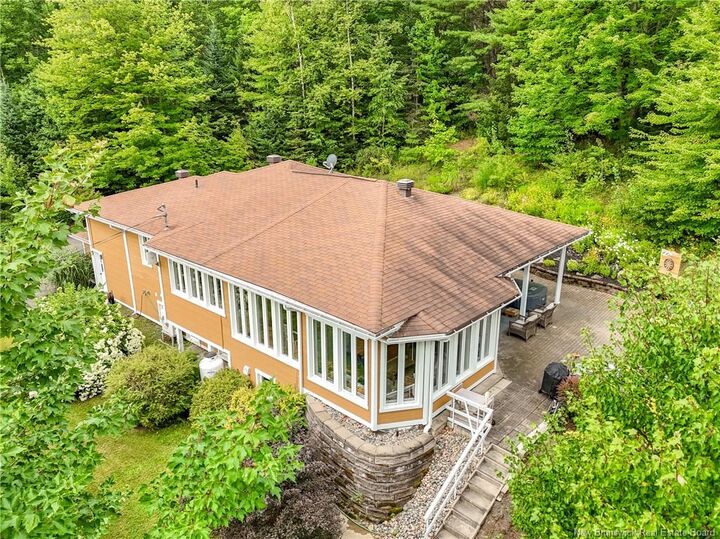 Property Photo: 5 Thorne Drive NB E3E 1P6