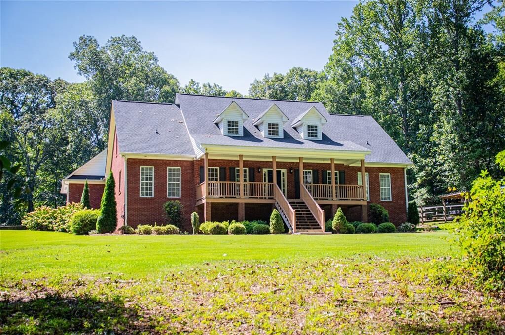 Property Photo:  555 Old Draketown Pass  GA 30179 