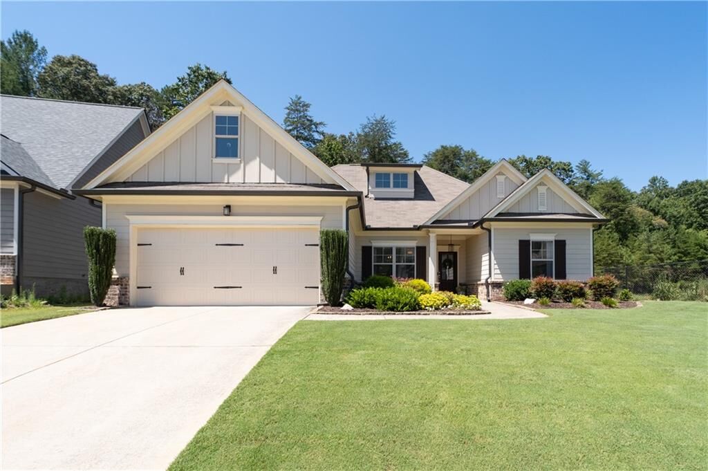 Property Photo:  302 Flowing Trail  GA 30534 