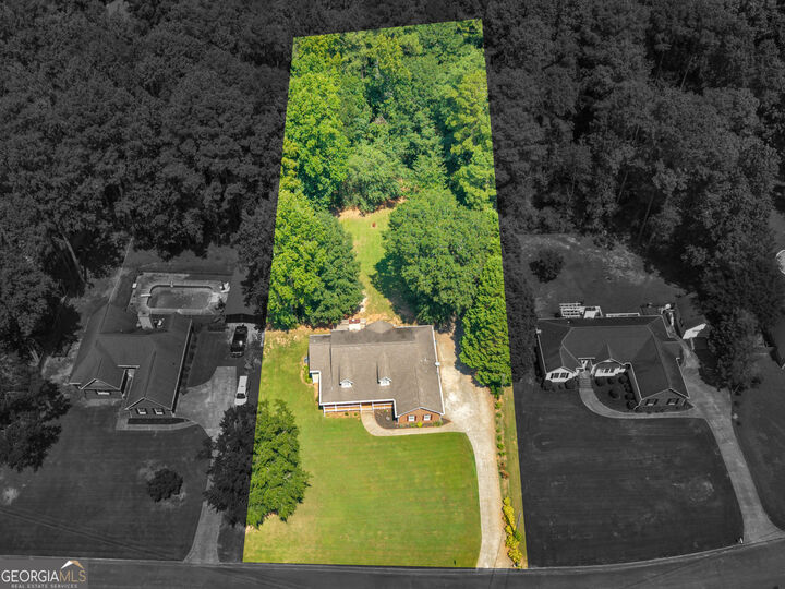 Property Photo: 118 Bradford Place GA 30281