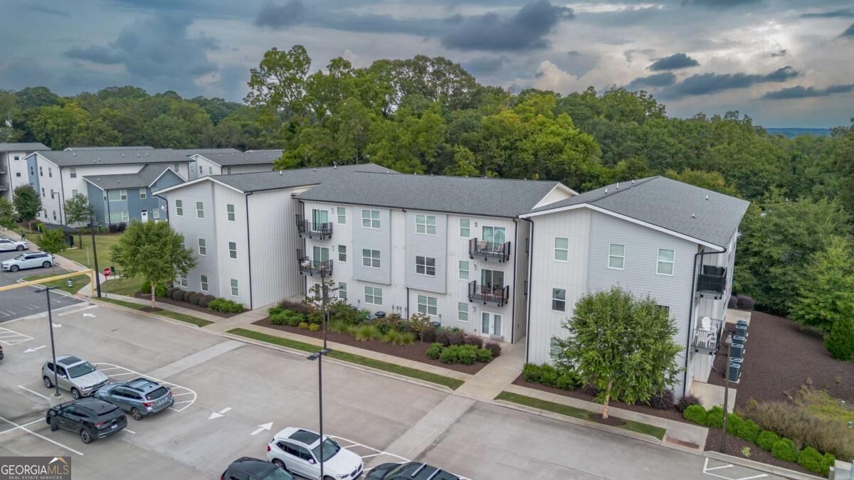 Property Photo: 100 Prince Avenue B102 GA 30601