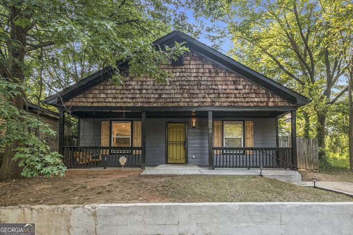 Property Photo:  904 Smith Street SW  GA 30310 