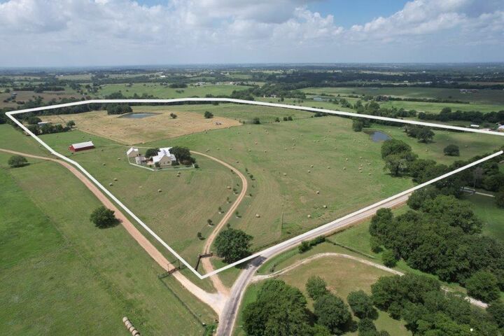 Property Photo:  601 All Jersey Road  TX 77833 