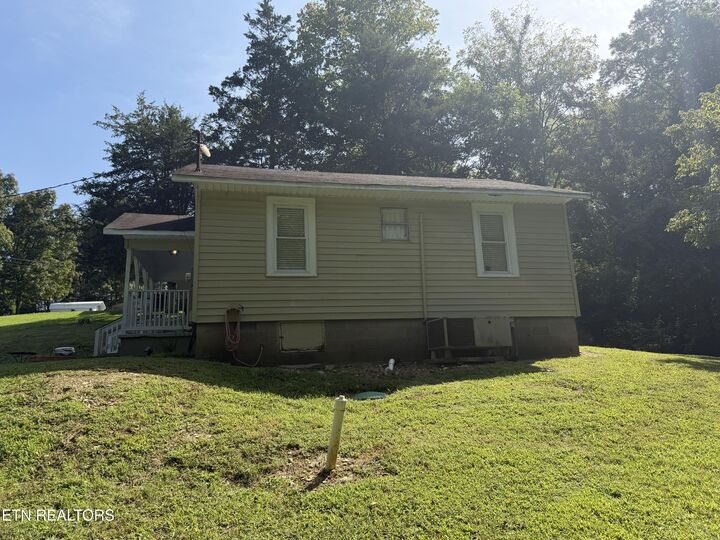 Property Photo: 1365 Allensville Rd TN 37876